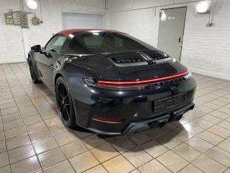uszkodzony samochody osobowe Porsche 911 Targa 4 GTS T-Hybrid KERAMIK/LIFT/360/BOSE 2024/11