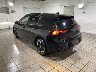 krockskadad bil auto Volkswagen Golf 1.5 eTSI R-Line PANO/KAM/NAVI 2026/1