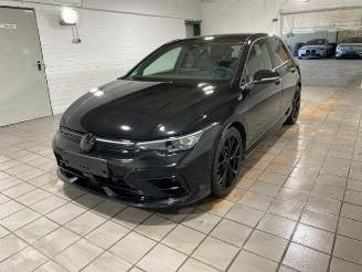 krockskadad bil auto Volkswagen Golf R 4Motion Black Edition PANO/H&K/KAM 2025/6