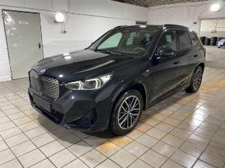 BMW iX1 eDrive20 M Sport KAM/NAVI picture 4