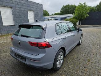 Unfallwagen Volkswagen Golf 1.0 BlueMotion STANDHEIZUNG/NAVI 2022/1