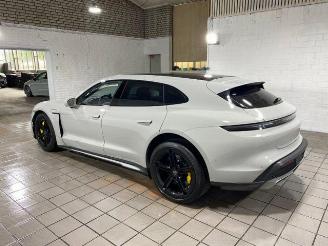Porsche Taycan Sport Turismo KERAMIK/CHRONO/PANO/360/ picture 7