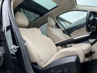 BMW iX1 xDrive30 X Line PANO/HUD/AHK/360/H&K/NAVI picture 22