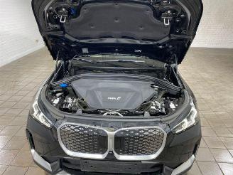 BMW iX1 xDrive30 X Line PANO/HUD/AHK/360/H&K/NAVI picture 12