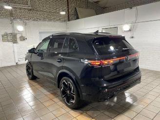 škoda osobní automobily Volkswagen Tiguan 2.0 TDI DSG R-Line 4Motion PANO/STANDHZG 2025/10