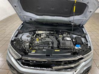 Volkswagen T-Roc 1.5 TSI DSG R-Line AHK/KAM/NAVI picture 12