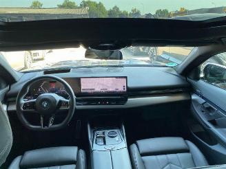 BMW i5 eDrive40 Touring M Sport HUD/PANO/KAM/H&K picture 15