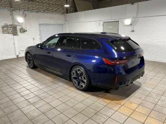 BMW i5 eDrive40 Touring M Sport HUD/PANO/KAM/H&K picture 2