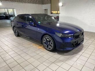BMW i5 eDrive40 Touring M Sport HUD/PANO/KAM/H&K picture 7