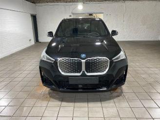 BMW iX1 eDrive20 M Sport KAM/H&K picture 10
