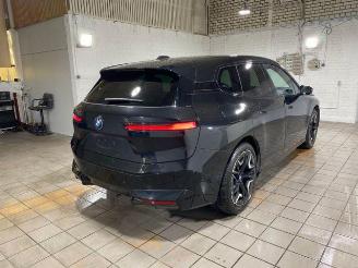 škoda osobní automobily BMW iX xDrive40 Sportpaket HUD/KAM/H&K 2022/9