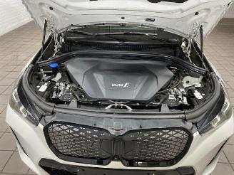 BMW iX1 xDrive30 M Sport Pro HUD/PANO/360/AHK/H&K picture 12