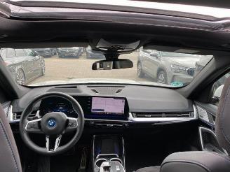 BMW iX1 xDrive30 M Sport Pro HUD/PANO/360/AHK/H&K picture 16