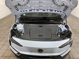 Volvo EX30 Ultra AWD Performance PANO/360/H&K/NAVI picture 12
