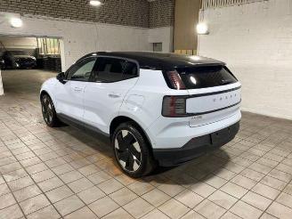 Volvo EX30 Ultra AWD Performance PANO/360/H&K/NAVI picture 2