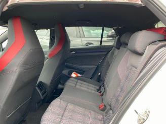 Volkswagen Golf GTI DSG picture 15