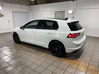 Volkswagen Golf GTI DSG picture 2
