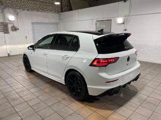 Volkswagen Golf R 4Motion Black Edition picture 9