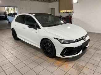 Volkswagen Golf R 4Motion Black Edition picture 3