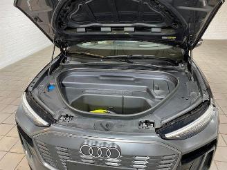Audi Q6 e-tron Sportback Performance S line PANO/HUD picture 12