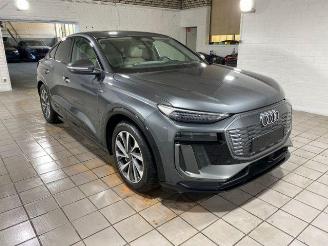 damaged passenger cars Audi Q6 e-tron Sportback Performance S line PANO/HUD 2026/4