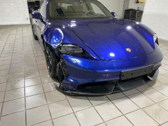 Porsche Taycan Turbo S KERAMIK/CHRONO/PANO/HUD/360/BOSE picture 12