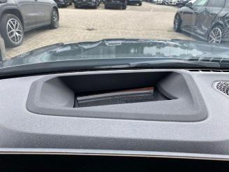 BMW M3 Competition HUD/360/H&K/NAVI picture 20