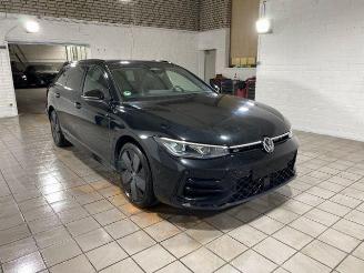  Volkswagen Passat Variant 1.5 TSI e-Hybrid R-Line HUD/360 2025/10