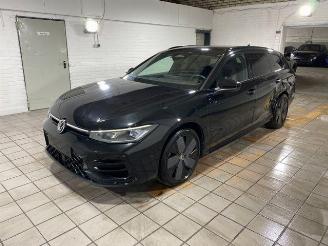 Volkswagen Passat Variant 1.5 TSI e-Hybrid R-Line HUD/360 picture 8