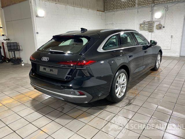 Audi A6 avant 2.0 TDI quattro PANO/360/AHK/NAVI