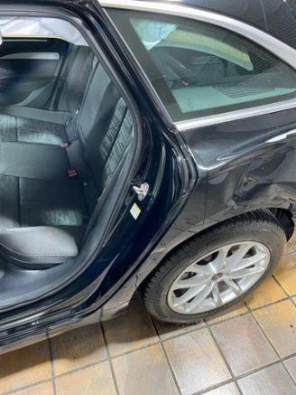 Audi A6 avant 2.0 TDI quattro PANO/360/AHK/NAVI picture 12