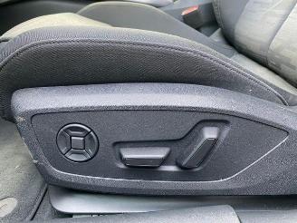 Audi A6 avant 2.0 TDI quattro PANO/360/AHK/NAVI picture 22