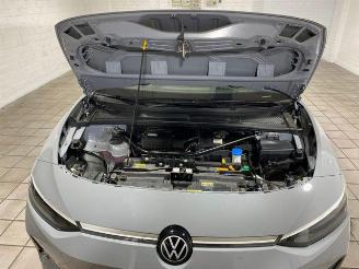 Volkswagen ID.7 Tourer GTX 4Motion PANO/HUD/AHK/360/H&K picture 12