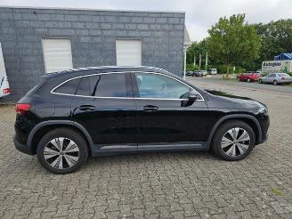 Mercedes EQA 250+ AHK/KAM/NAVI picture 3