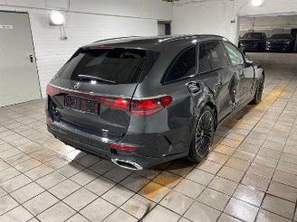 skadebil auto Mercedes E-klasse 450d T 4Matic AMG Lin Prmium Plus PANO/HUD 2026/6