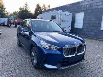 Schadeauto BMW iX1 eDrive20 LEDER/KAM/NAVI 2025/7