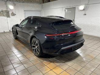 Voiture accidenté Porsche Taycan 4S Sport Turismo Black Edition 2026/1