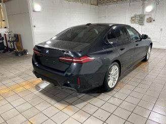 damaged passenger cars BMW 5-serie d M Sport HUD/H&K 2025/12