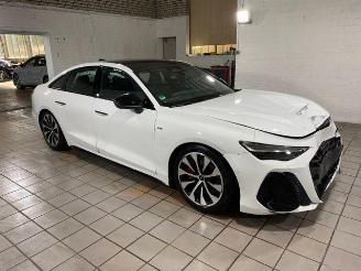 Schadeauto Audi A6 Limousine e-Hybrid quattro 270 kW S line 2026/5