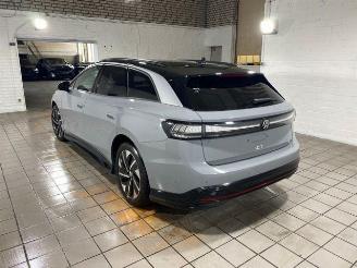  Volkswagen ID.7 Tourer Pro 82 kWh PANO/HUD/AHK/360/H&K/NAVI 2024/12