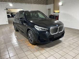 uszkodzony samochody osobowe BMW iX1 eDrive20 M Sport KAM/H&K 2026/4
