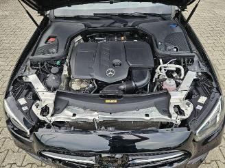 Mercedes E-klasse 300d AMG Lin BURMSTR/KAM/NAVI picture 13