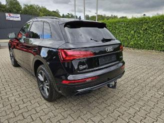 Coche accidentado Audi Q5 45 TFSI quattro S line PANO/AHK/KAM/NAVI 2022/9