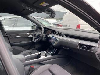 Audi Q8 e-tron 50 quattro S line HUD/360/NAVI picture 16