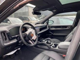 Porsche Cayenne E-Hybrid CHRONO/PANO/HUD/360/AHK/NAVI picture 13