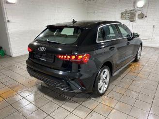 skadebil auto Audi A3 40 TFSIe S line PANO/KAM/NAVI 2025/4