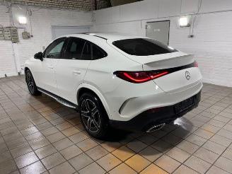 Voiture accidenté Mercedes GLC 300d Coupe 4Matic AMG Line PANO/AHK/360/NAVI 2024/3