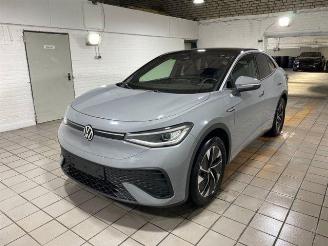 Unfallwagen Volkswagen ID.5 Pro 82 kWh AHK/NAVI 2023/8