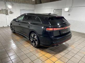 Unfallwagen Volkswagen ID.7 Tourer GTX 4Motion HUD/AHK/360/NAVI/H&K 2026/1