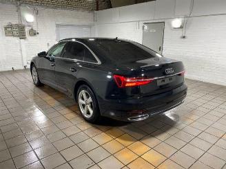 krockskadad bil auto Audi A6 Limousine 40 TDI Sport S tronic KAM/NAVI 2023/5
